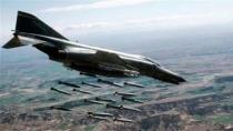 Türk jetleri Kilis'in Karşısındaki IŞİD Hedeflerini Türkiye'den Vurdu