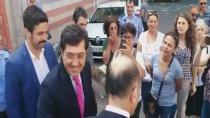 Halk Belediyenin Kapısına Dayandı Başkan Murat Hazinedar Kaçtı