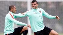 Quaresma ve Pepe Kampa Katılıyor