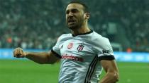 Cenk Tosun Attıkça Kazanacak!