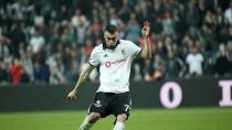 Burak Kartal’ı Sırtlıyor!