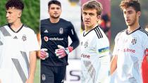 Beşiktaş 4 Futbolcuyla Sözleşme İmzaladı!