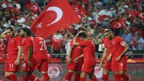 TÜRK FUTBOLU GERİ-GERİ GİDİYOR!