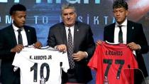 SİYAH BEYAZ BİR TRANSFER DÖNEMİ BÖYLE GEÇTİ!